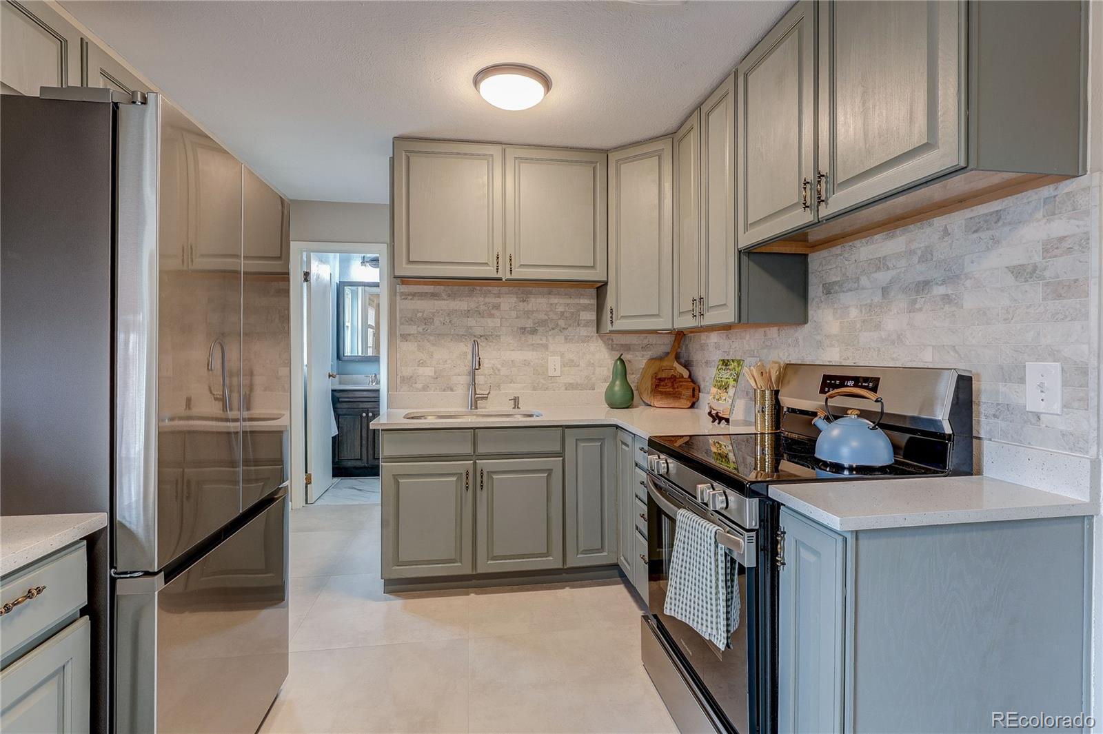 7672 Saulsbury Street Arvada CO 80003