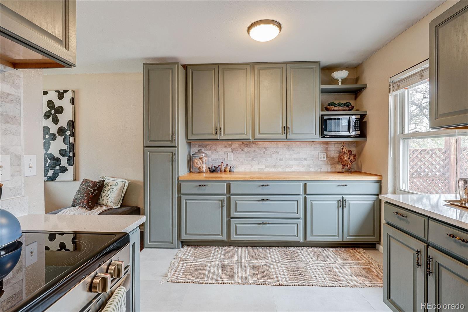 7672 Saulsbury Street Arvada CO 80003