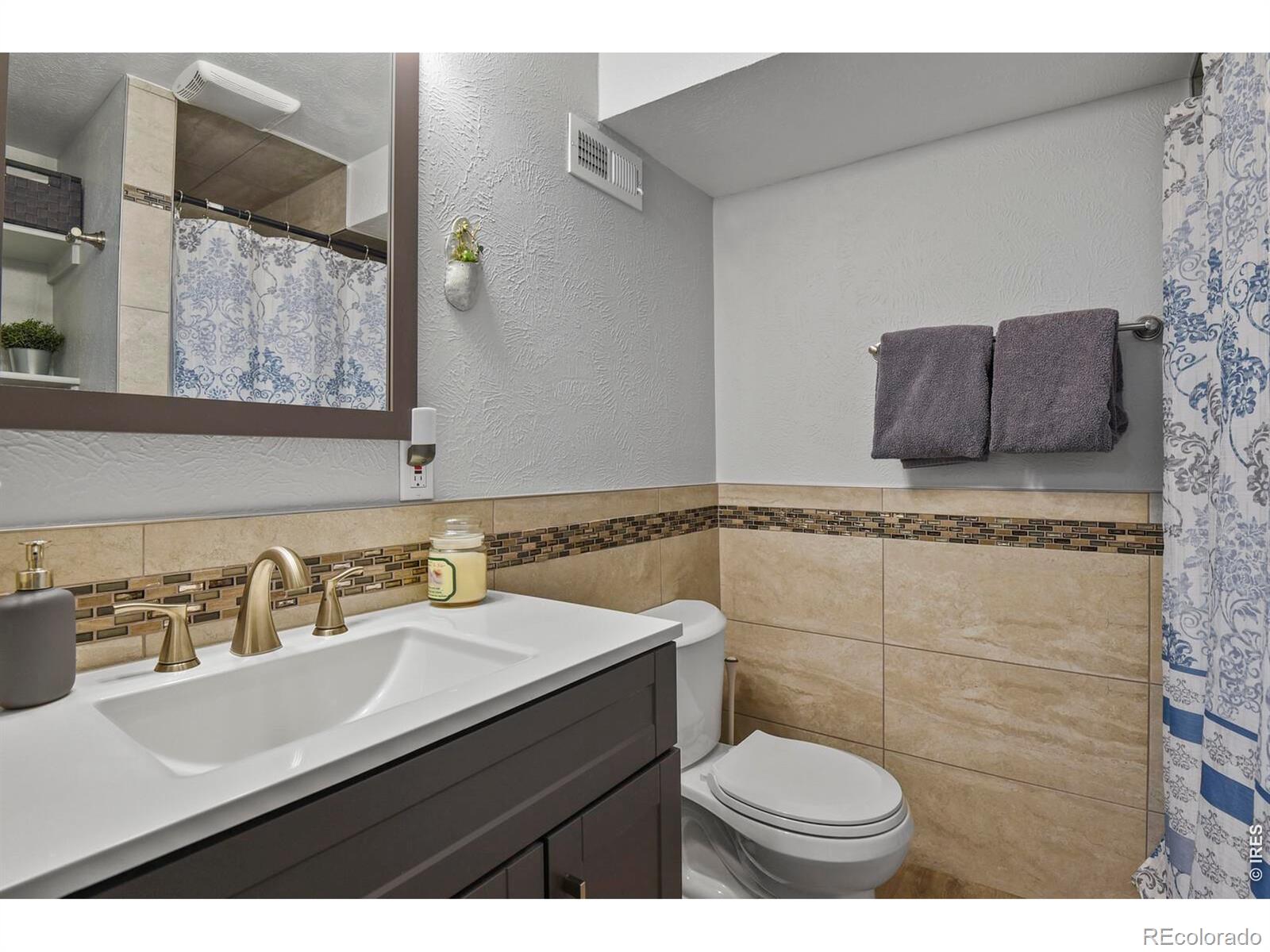 2326 Gay Street Longmont CO 80501