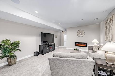 6552 S Biloxi Way Aurora CO 80016