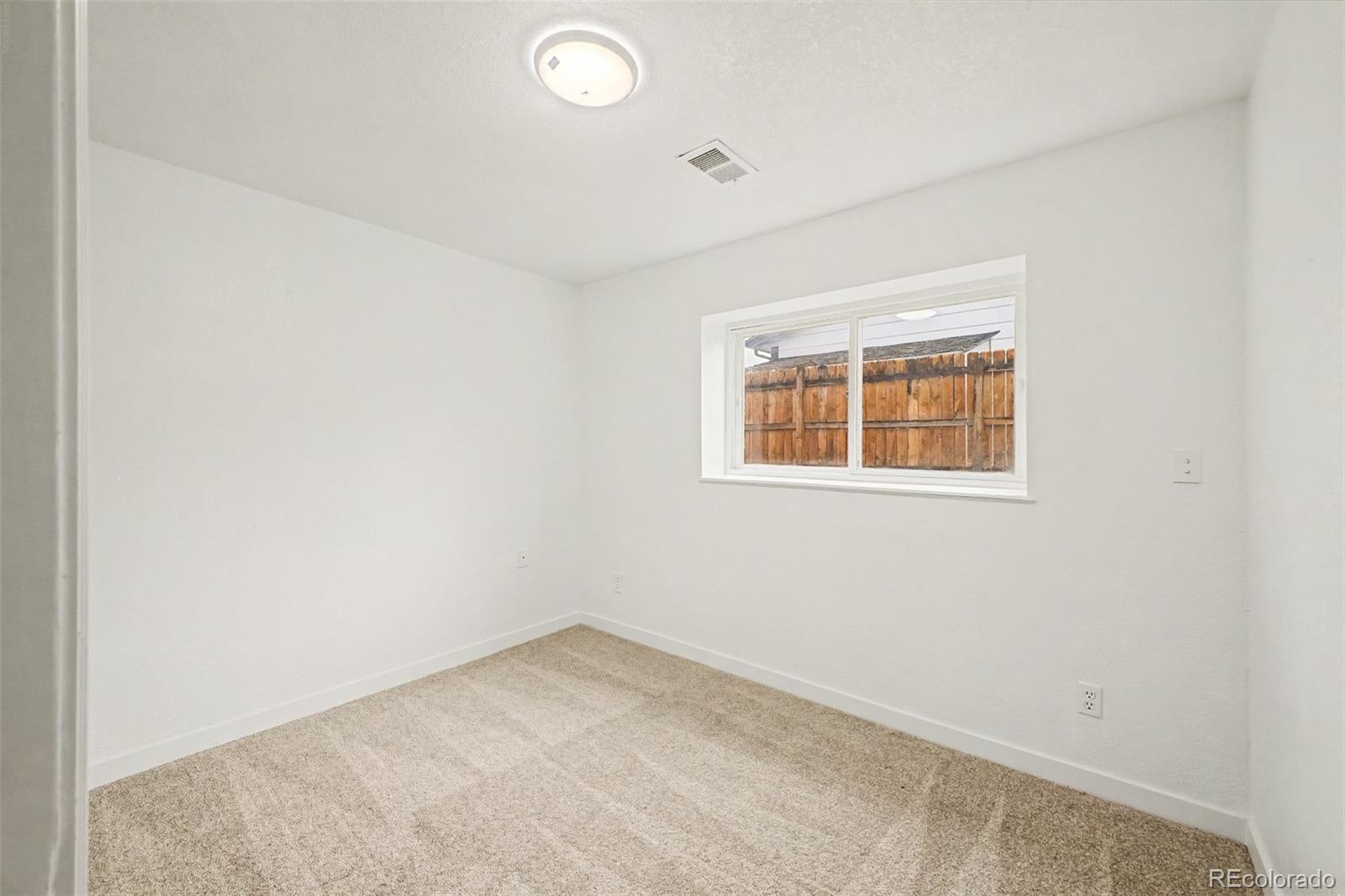 10088 Elizabeth Street Thornton CO 80229