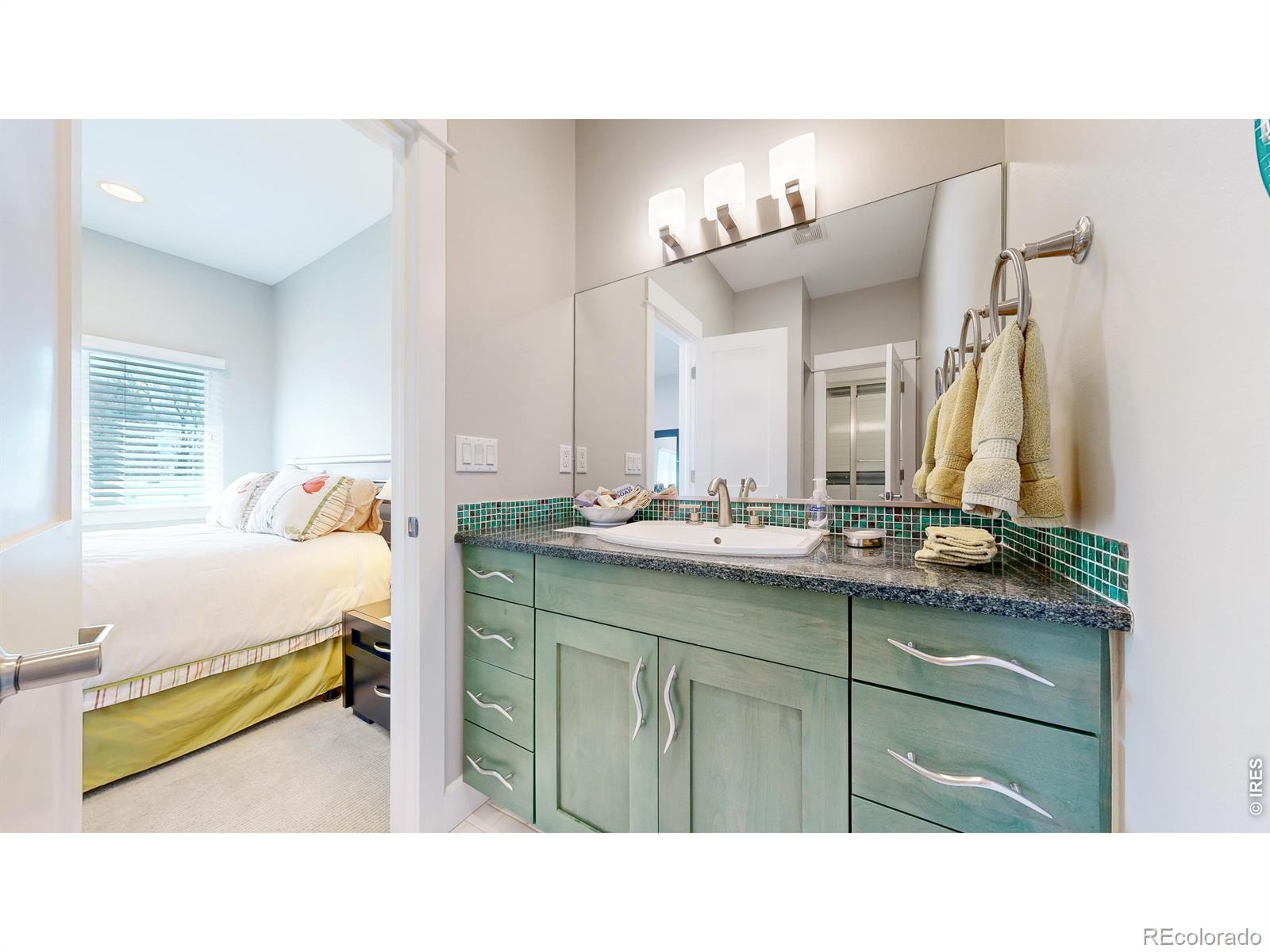 463 Locust Street Denver CO 80220