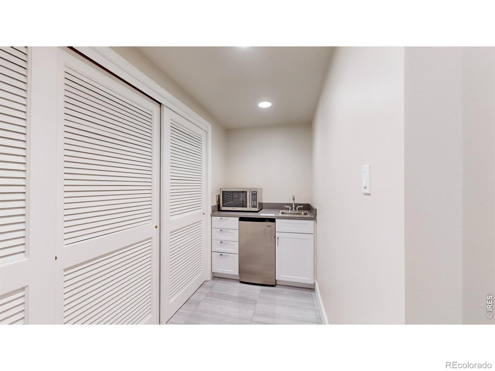 463 Locust Street Denver CO 80220