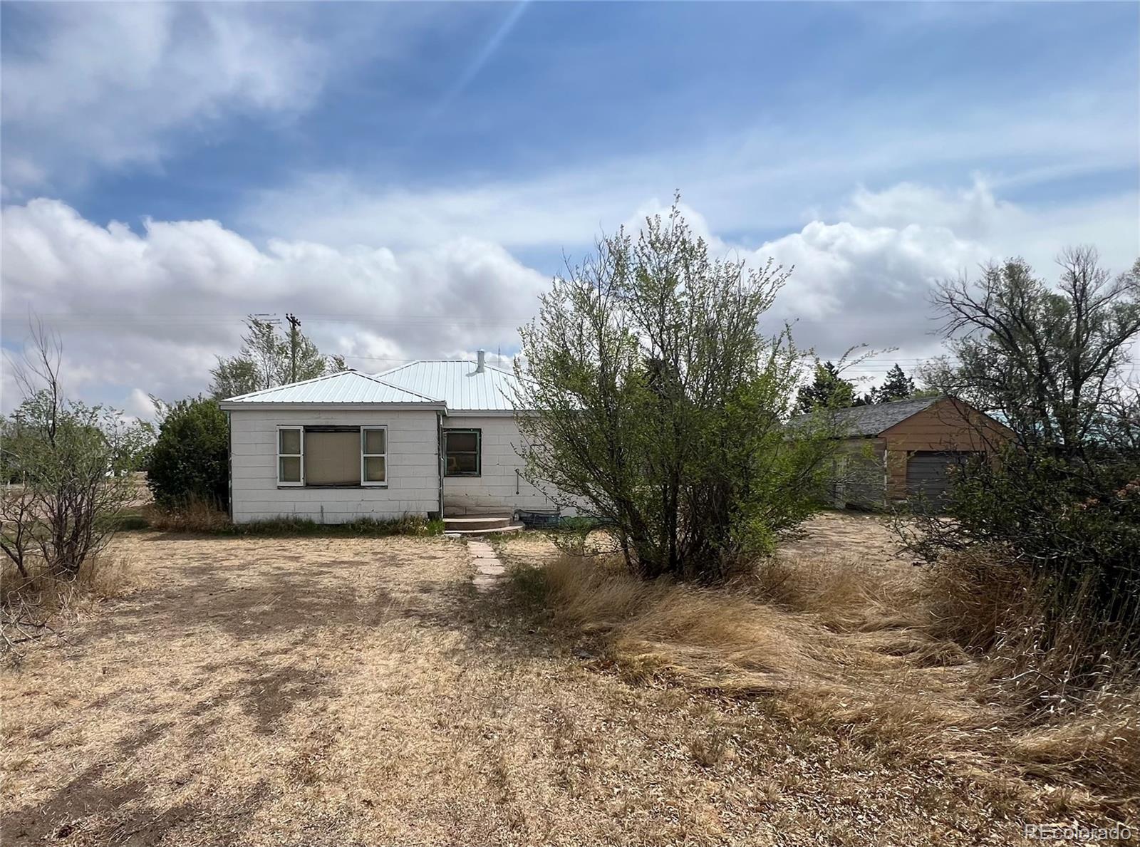 324 Elm Street Arriba CO 80804