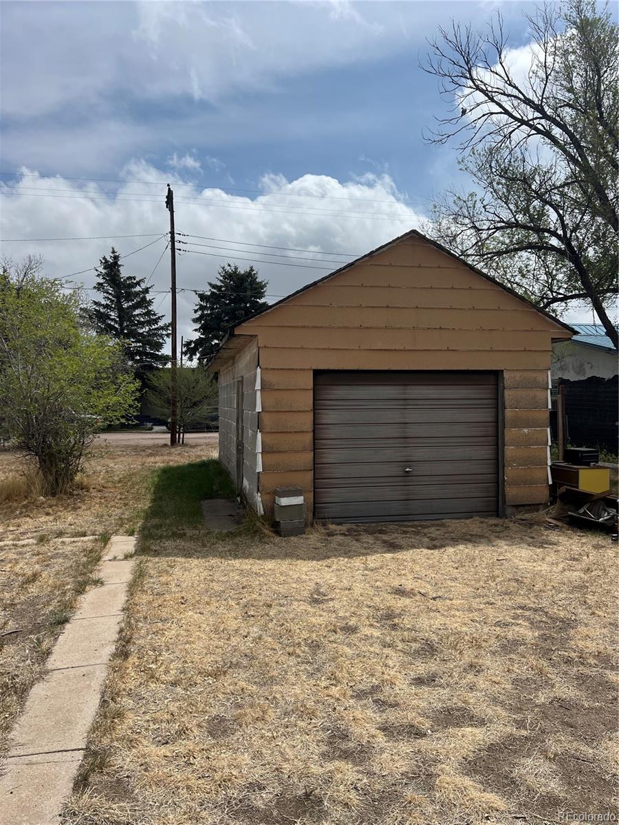 324 Elm Street Arriba CO 80804
