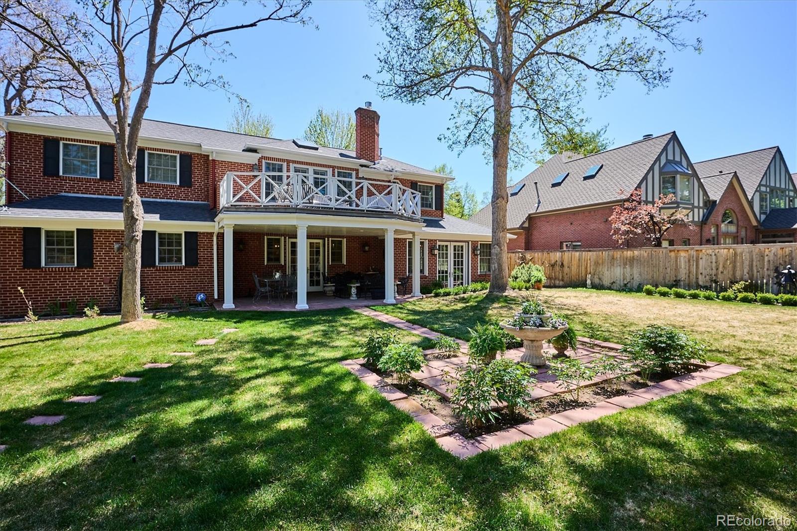 401 Jasmine Street Denver CO 80220