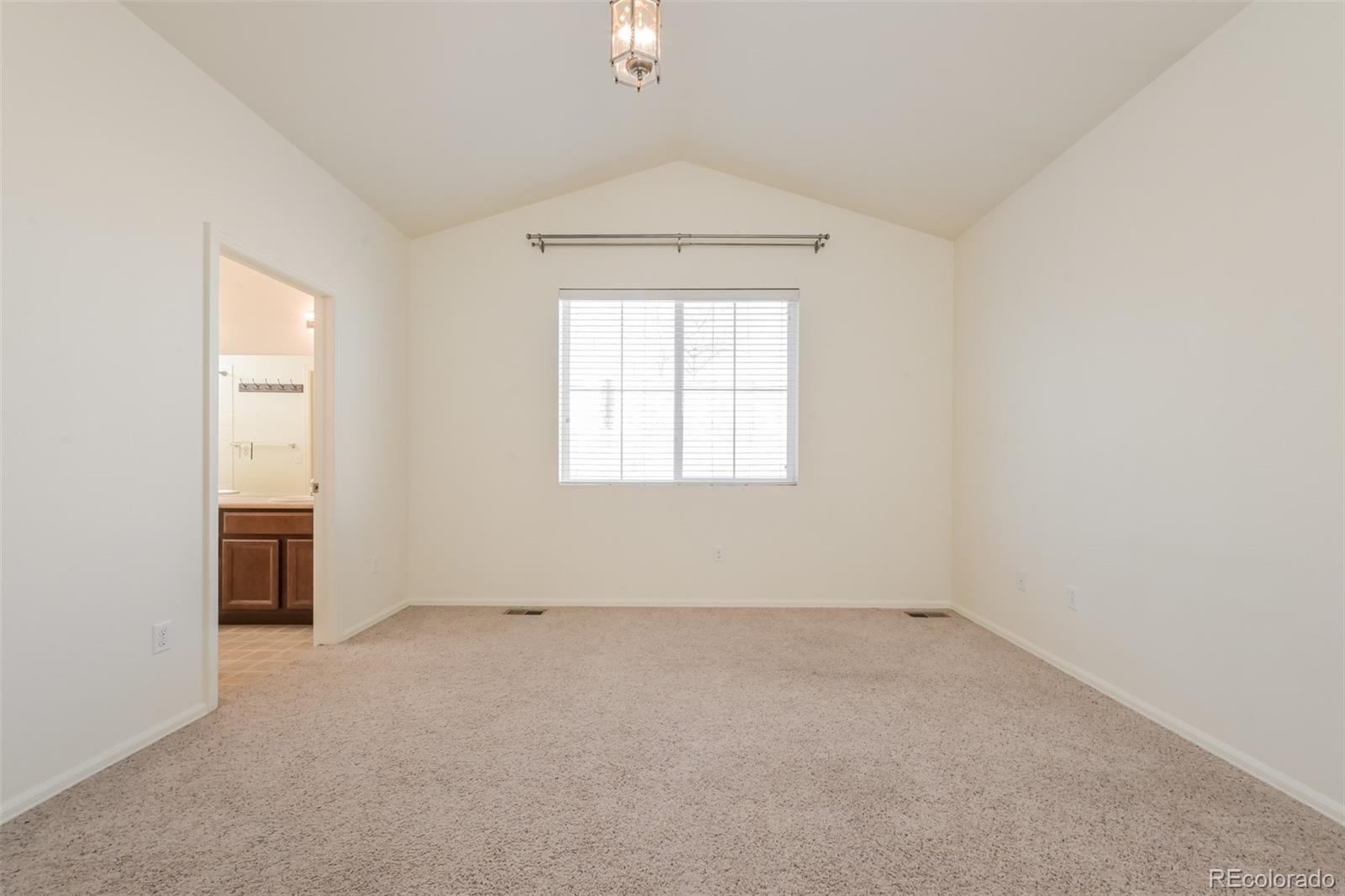 5613 S Elk Court Aurora CO 80016