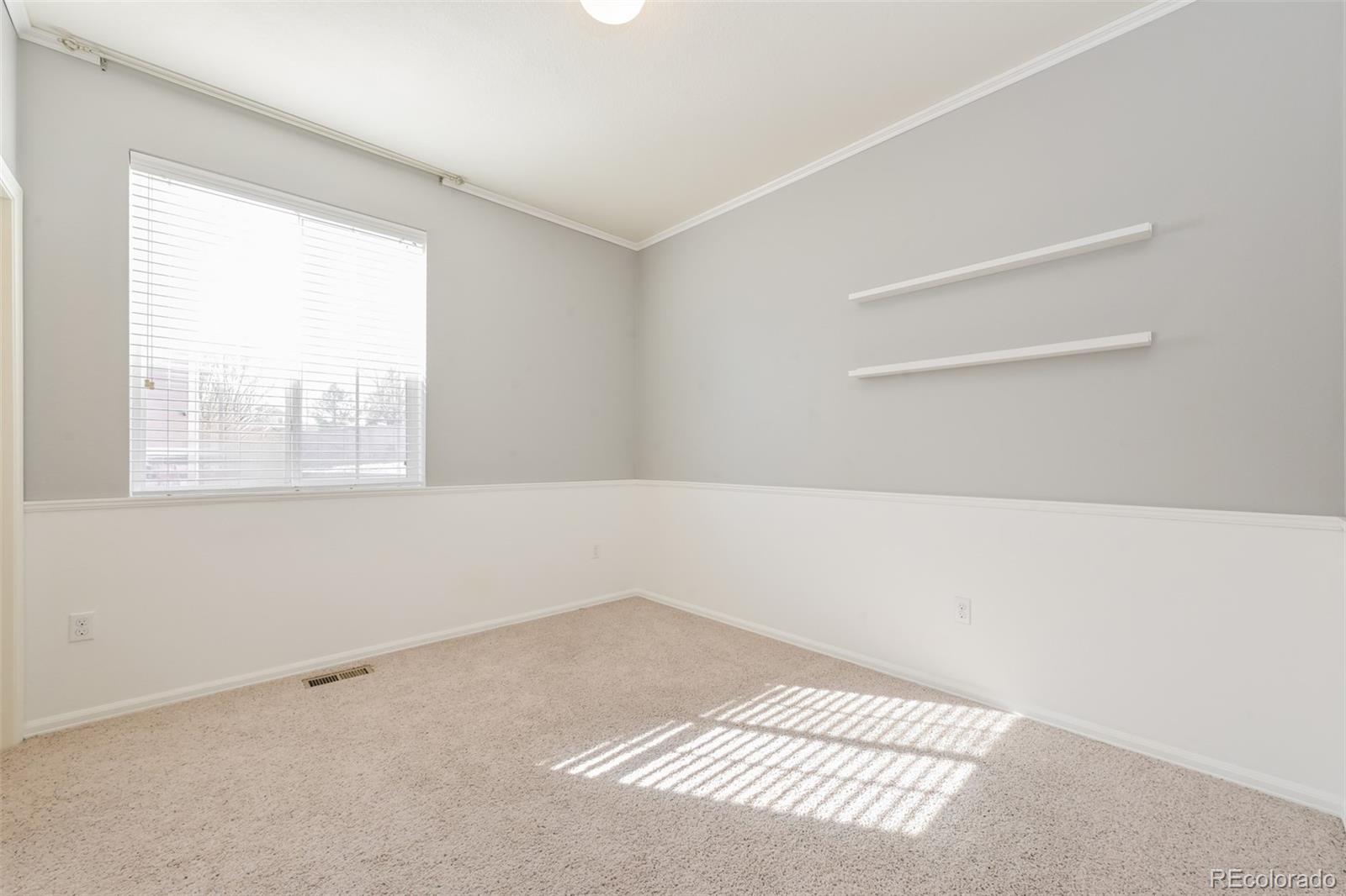5613 S Elk Court Aurora CO 80016