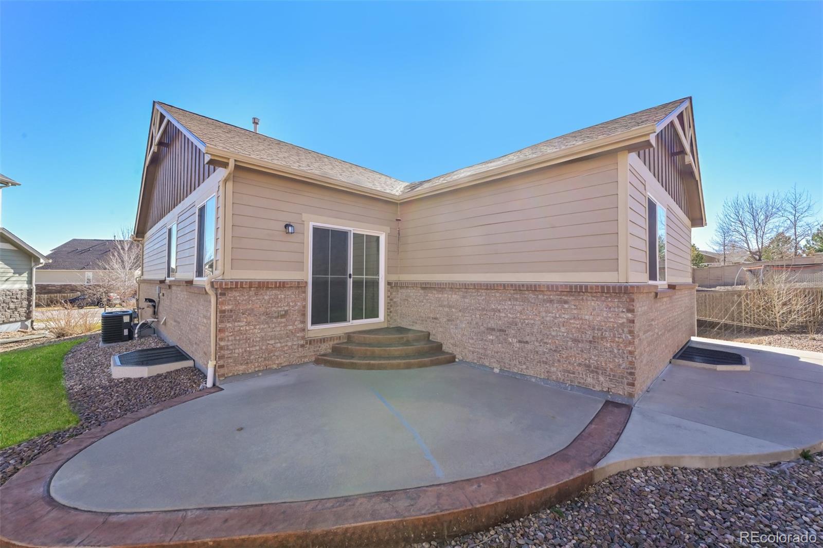 5613 S Elk Court Aurora CO 80016
