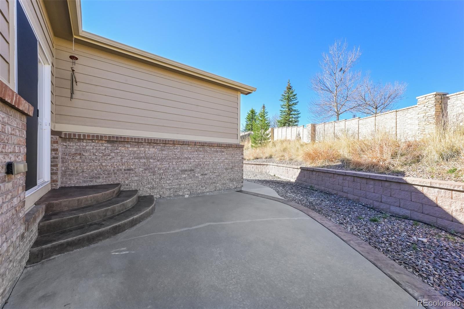 5613 S Elk Court Aurora CO 80016
