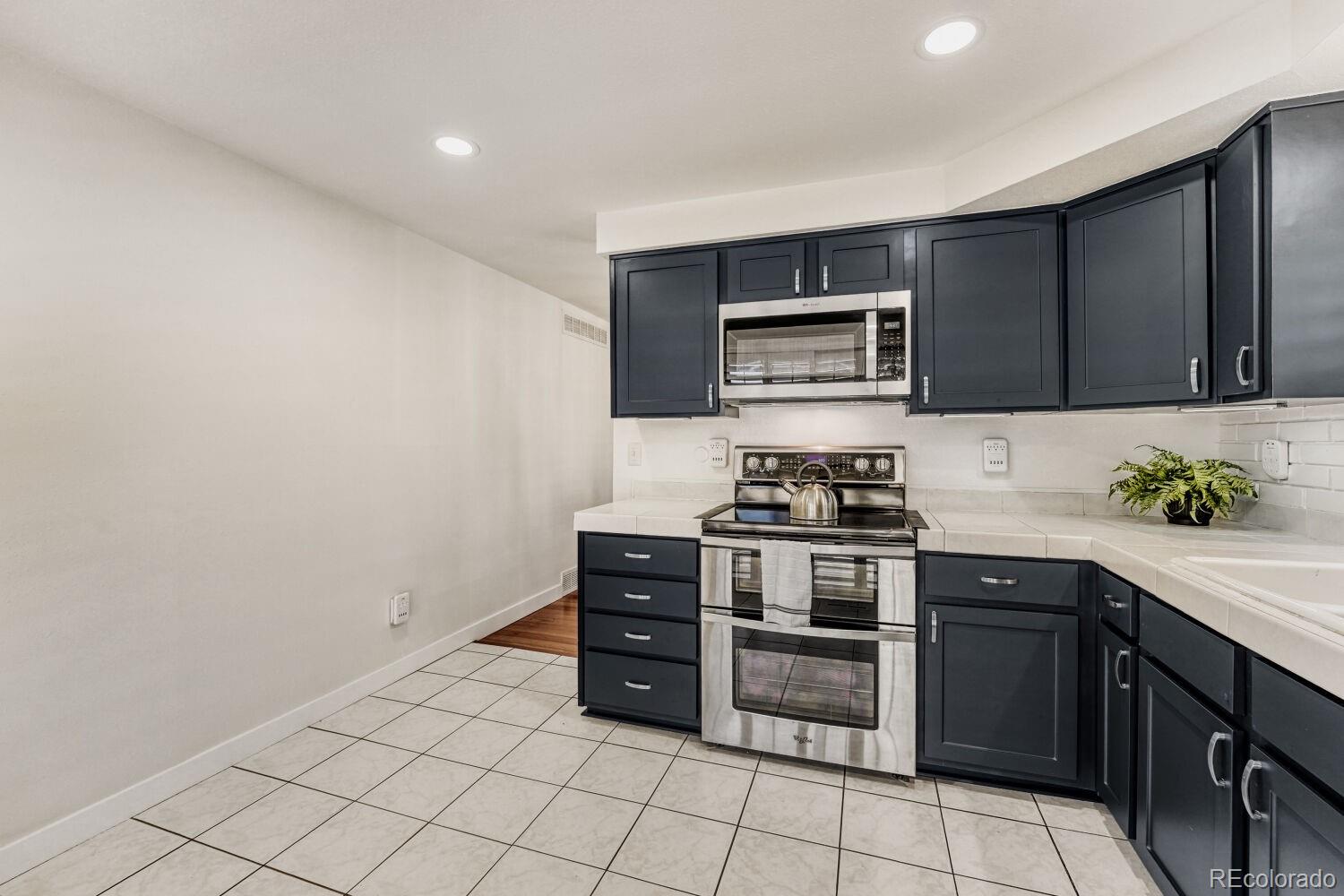 5554 S Lansing Court Englewood CO 80111