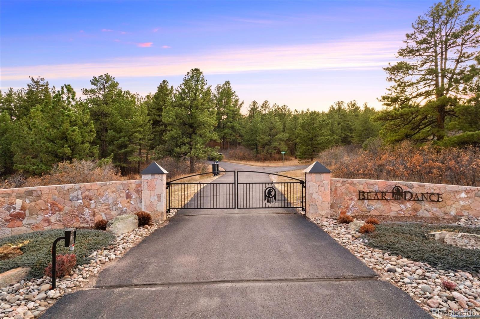 6833 Yampa Drive Larkspur CO 80118