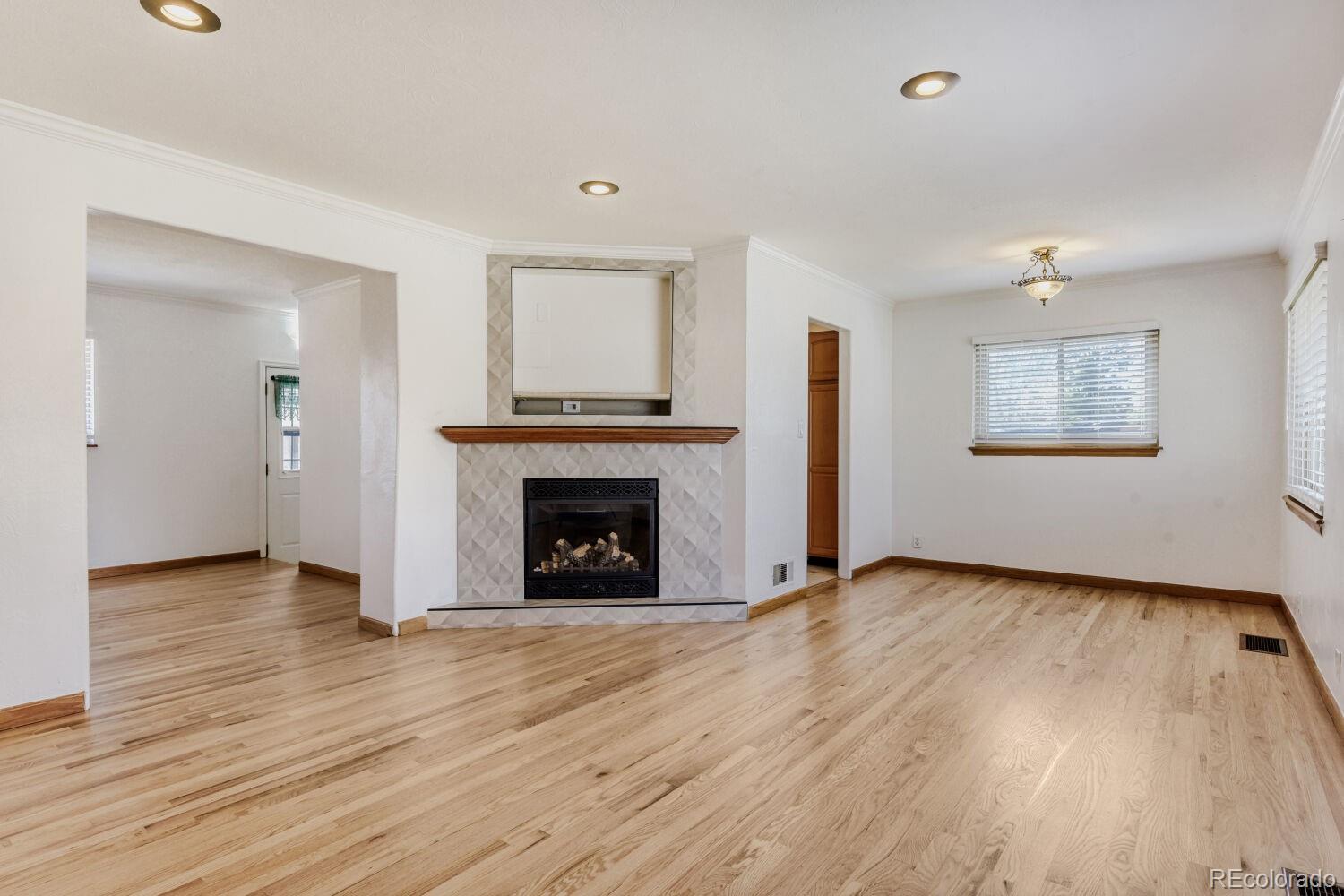 5896 S Lakeview Street Littleton CO 80120