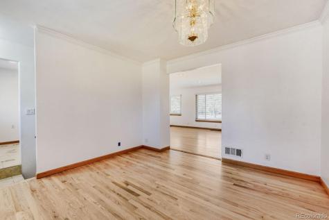 5896 S Lakeview Street Littleton CO 80120