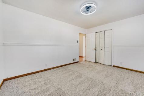 5896 S Lakeview Street Littleton CO 80120