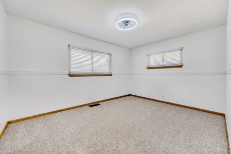 5896 S Lakeview Street Littleton CO 80120