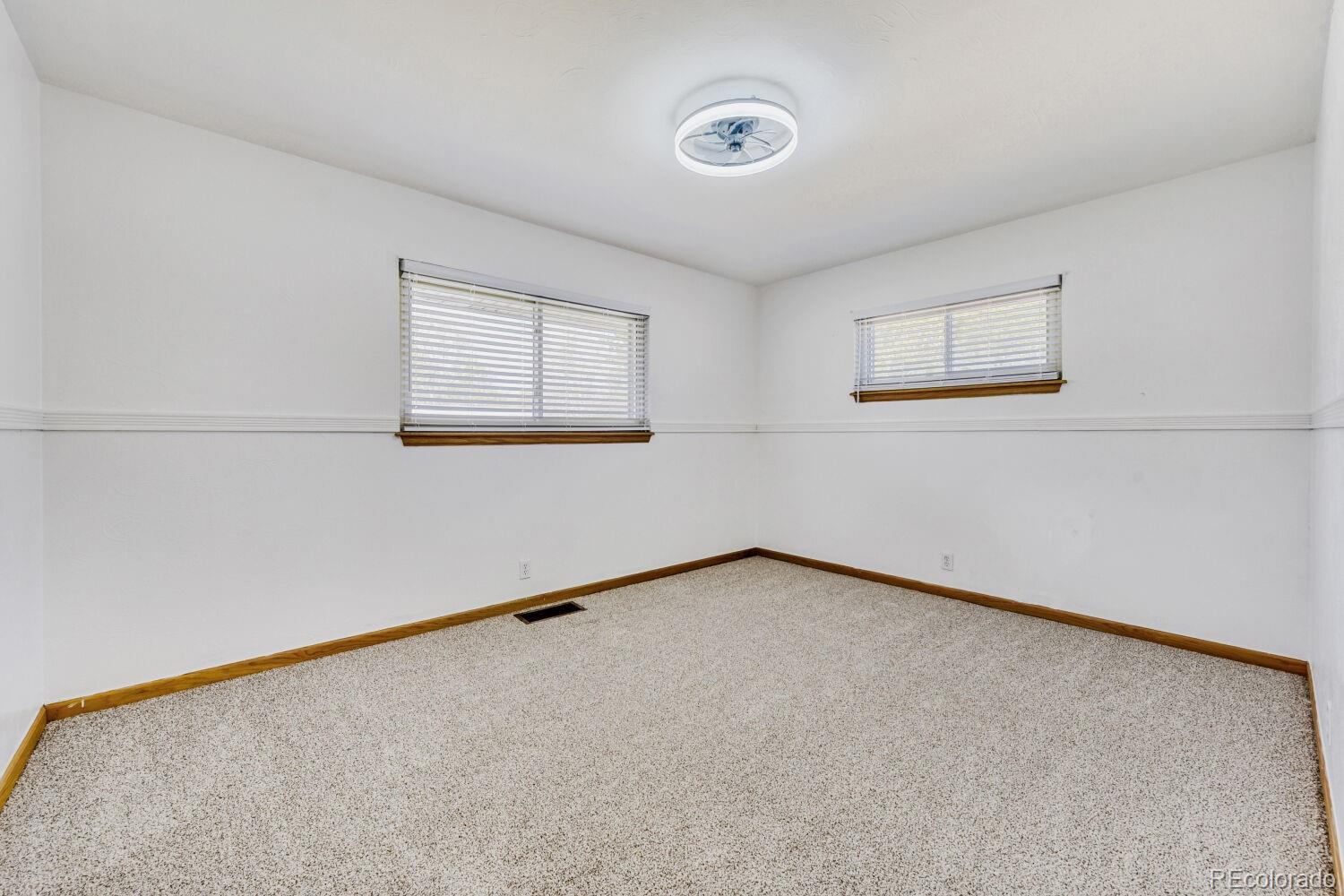 5896 S Lakeview Street Littleton CO 80120