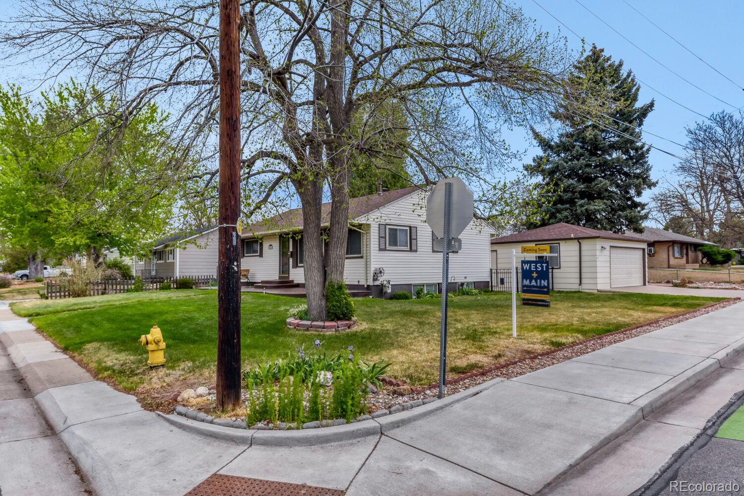 5896 S Lakeview Street Littleton CO 80120
