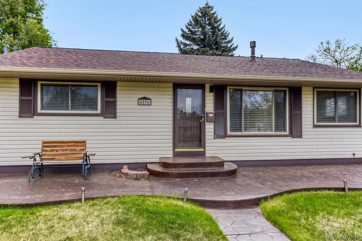 5896 S Lakeview Street Littleton CO 80120