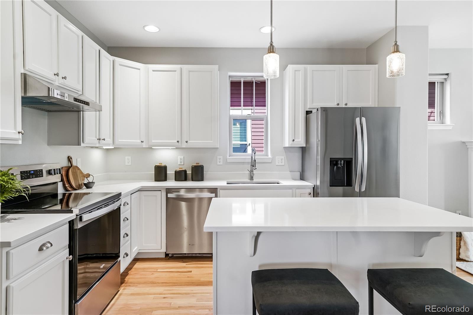 593 Mills Street Lafayette CO 80026