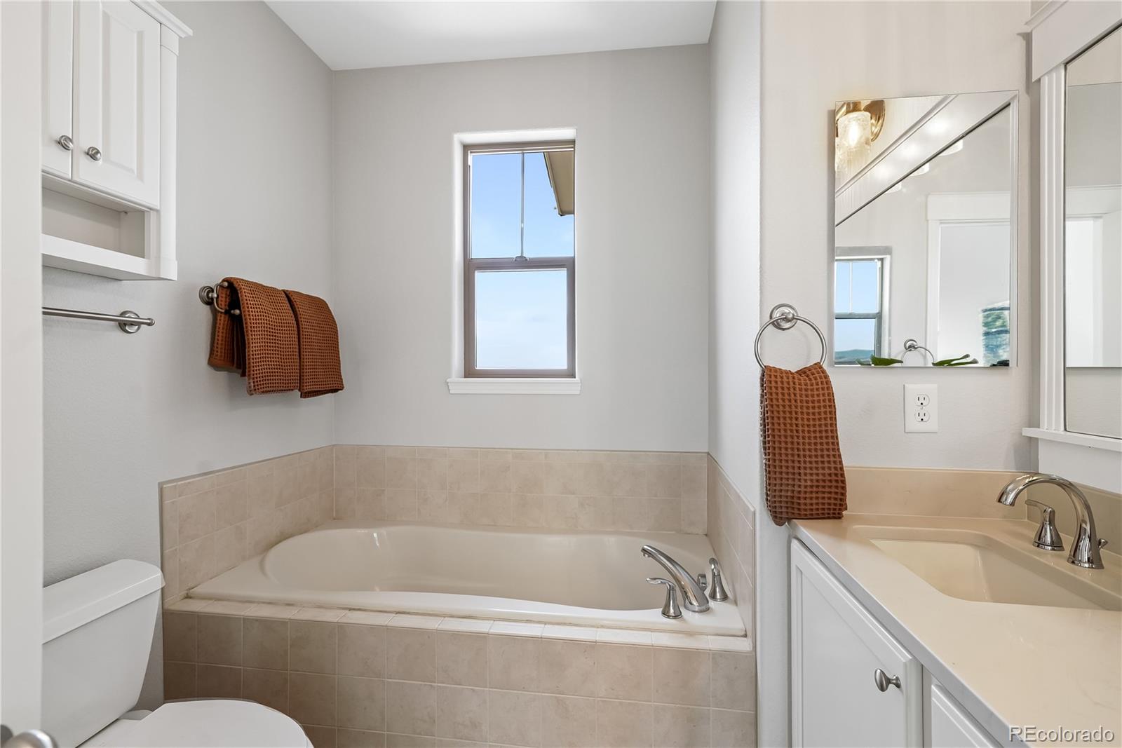 593 Mills Street Lafayette CO 80026