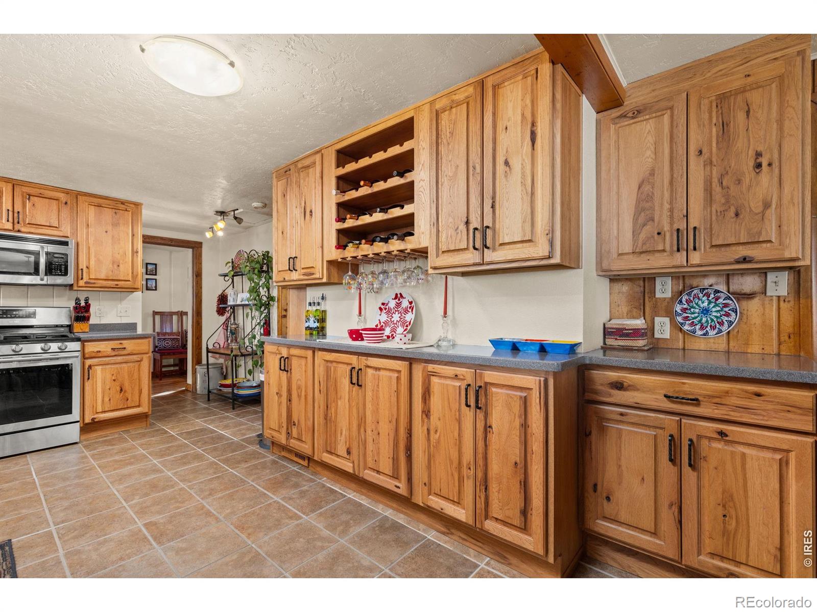 2 King Place Nederland CO 80466