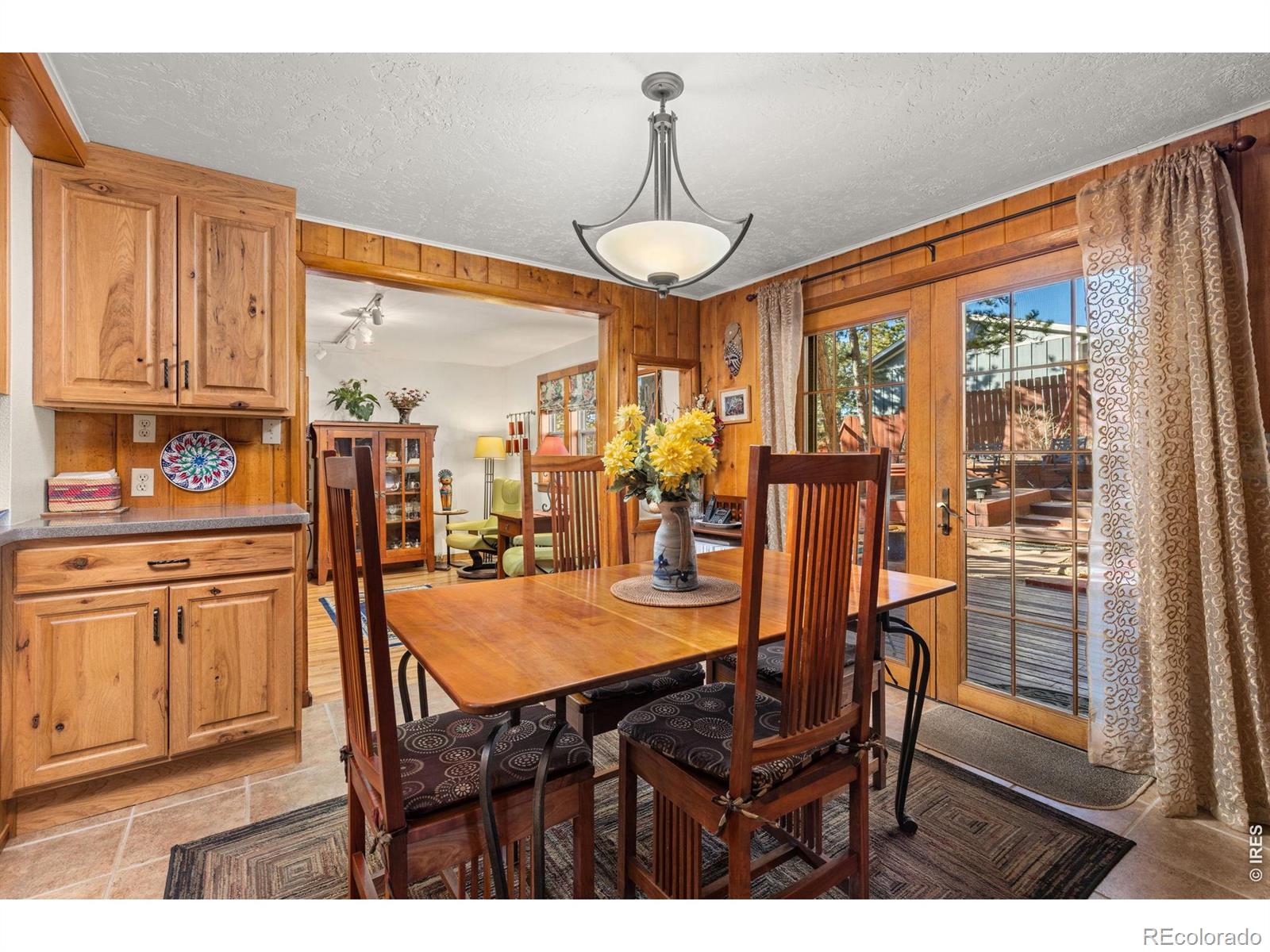 2 King Place Nederland CO 80466