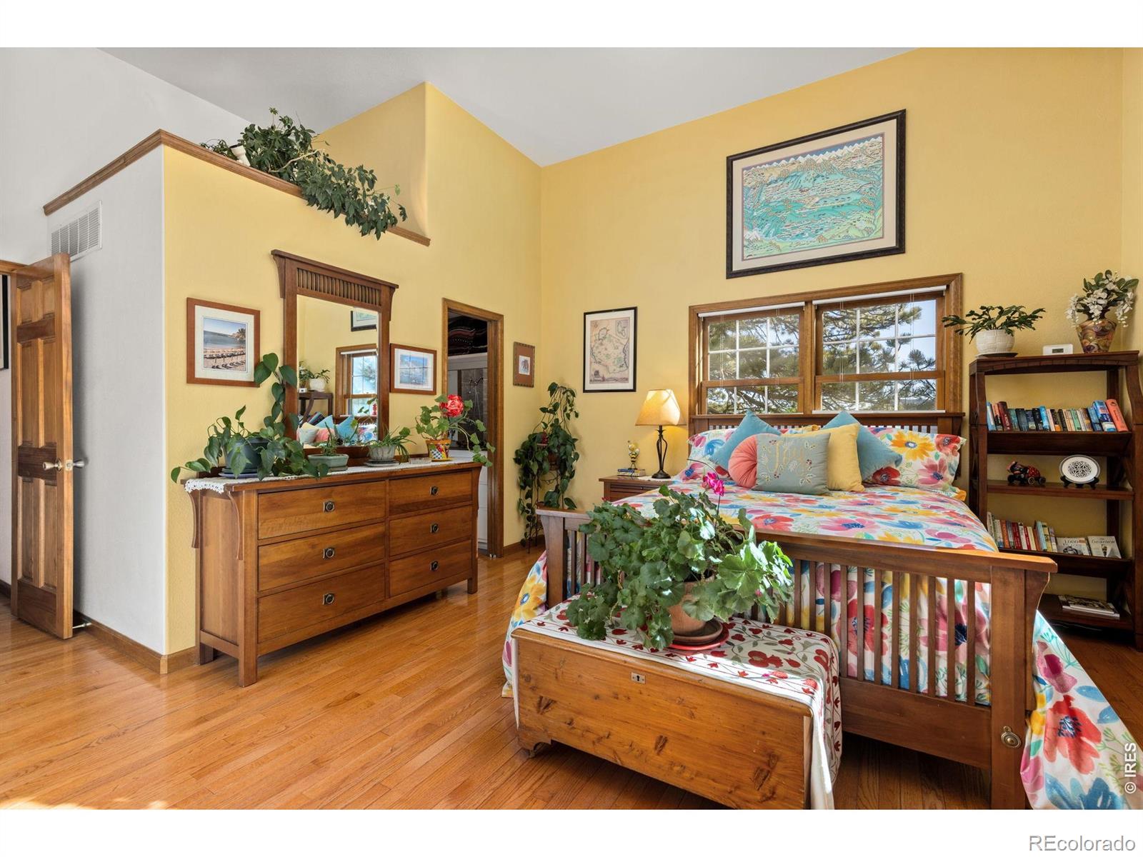 2 King Place Nederland CO 80466