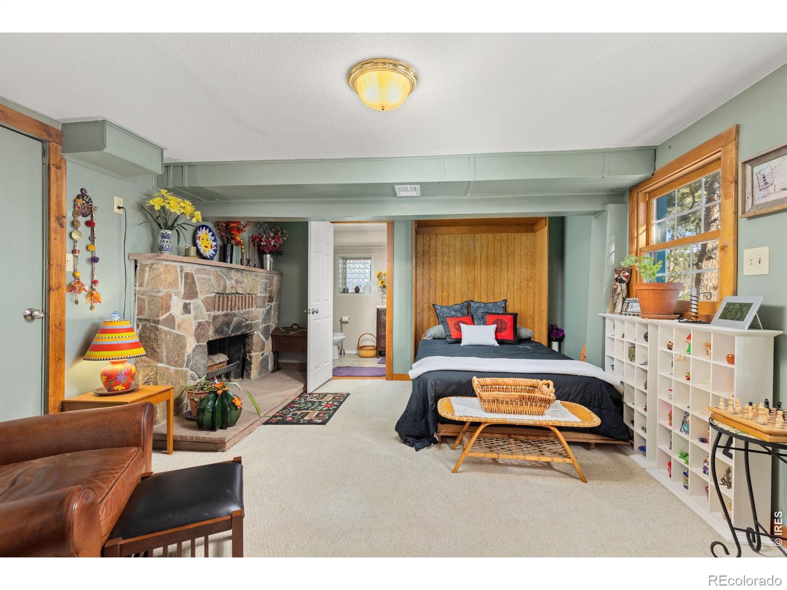 2 King Place Nederland CO 80466