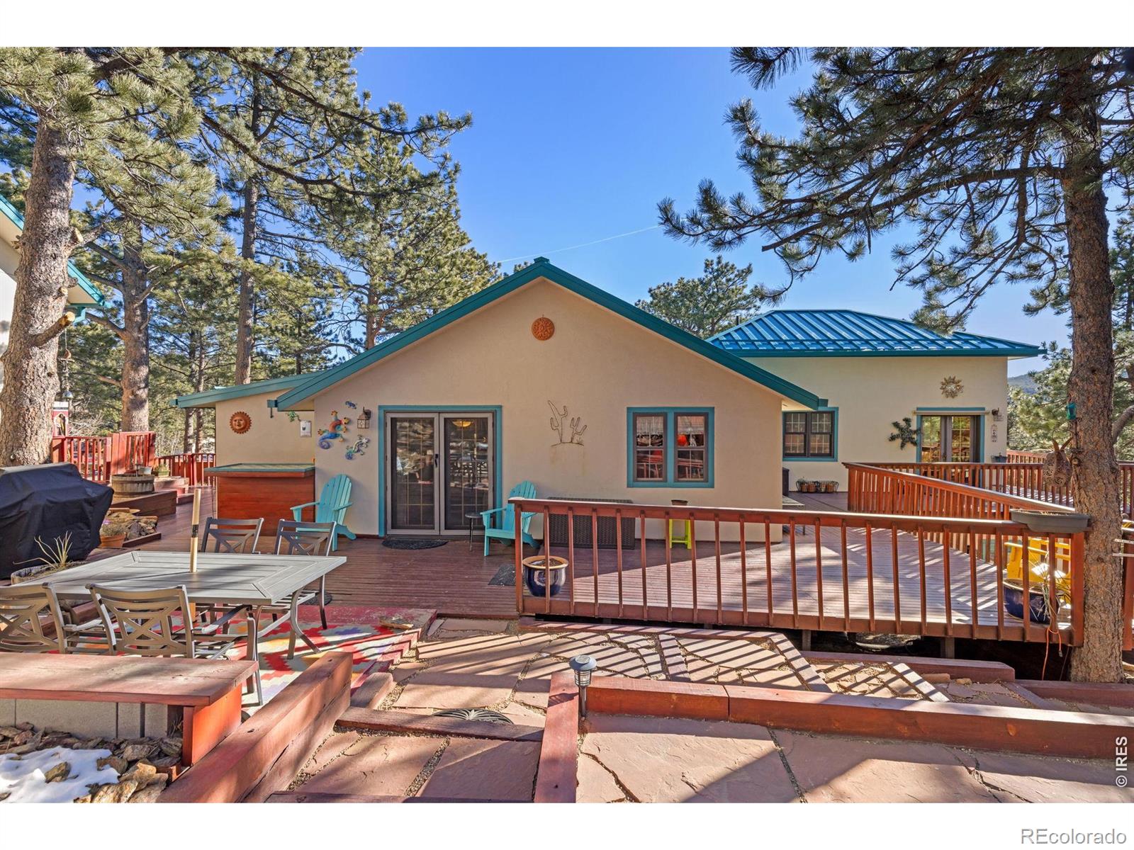 2 King Place Nederland CO 80466