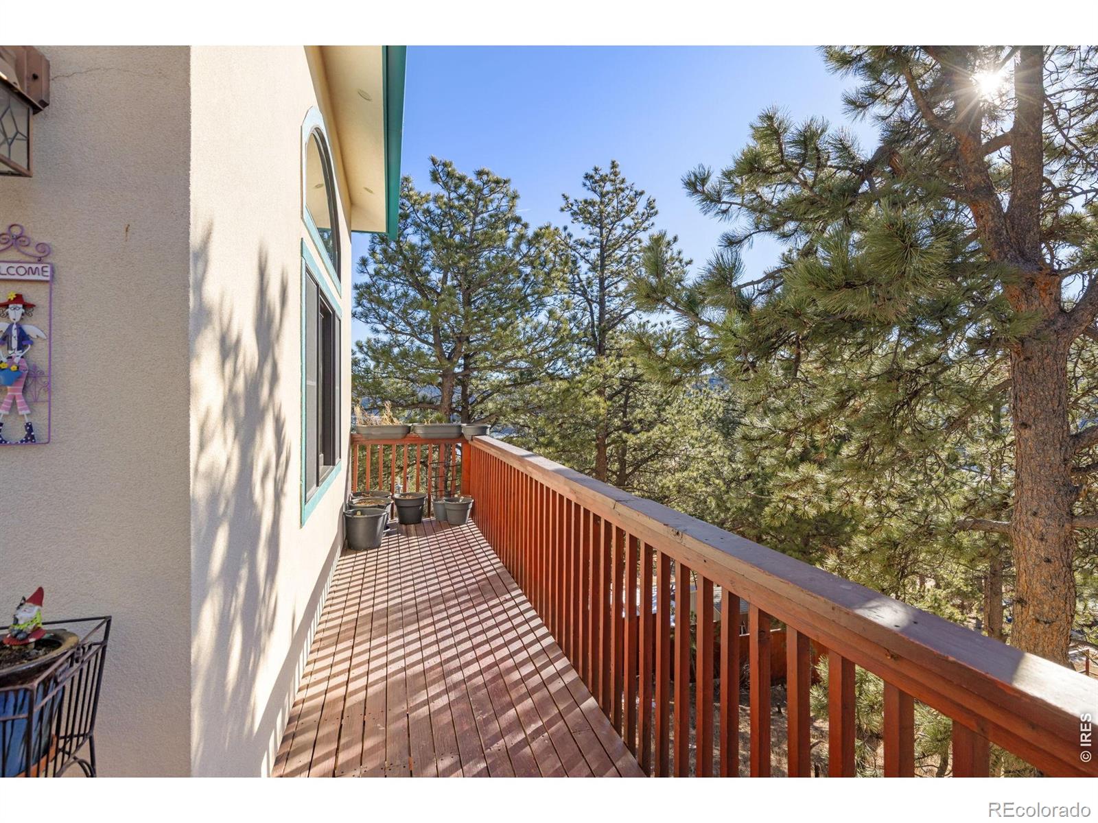 2 King Place Nederland CO 80466