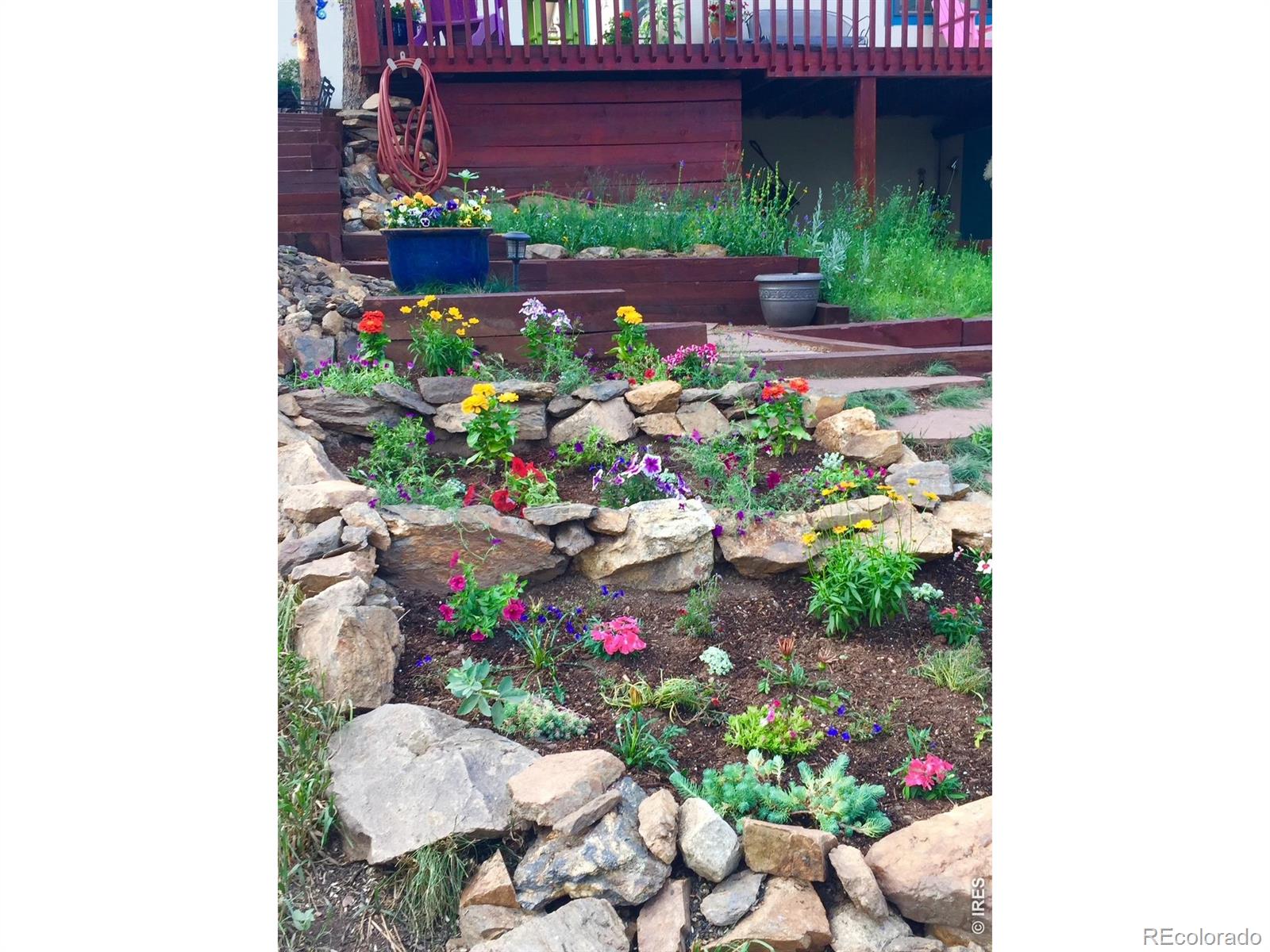 2 King Place Nederland CO 80466