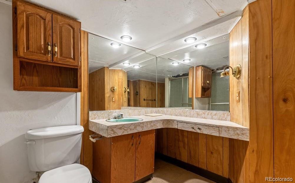807 E Mesa Avenue Pueblo CO 81006
