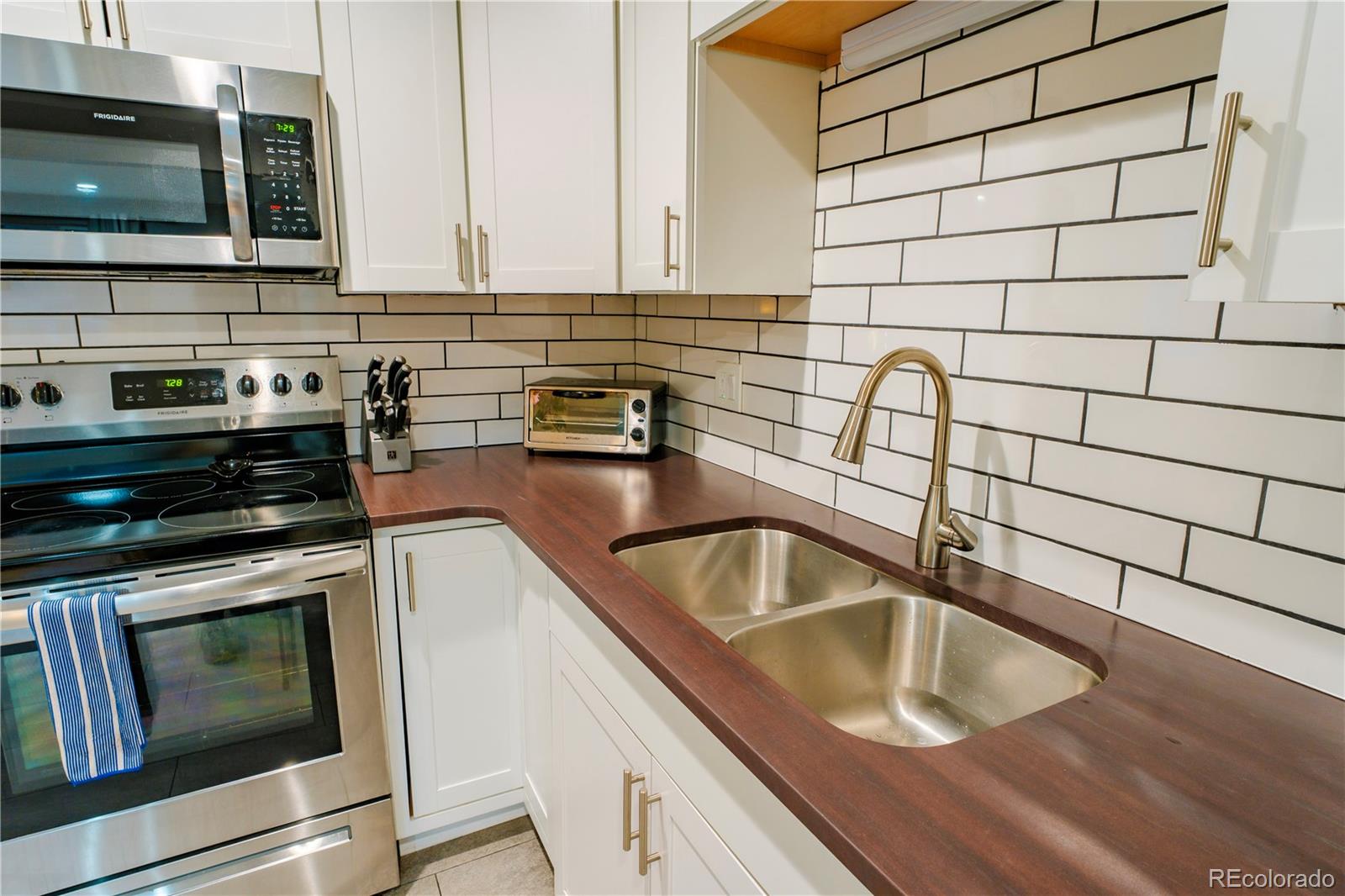 5643 W 67th Avenue Arvada CO 80003