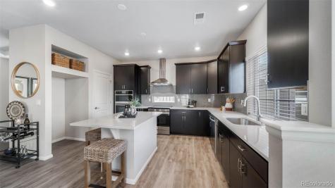 21875 E 51st Drive Aurora CO 80019