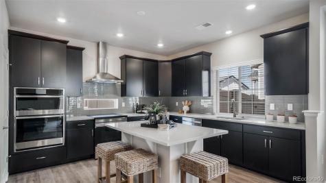 21875 E 51st Drive Aurora CO 80019