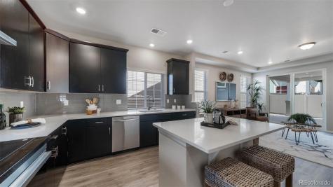 21875 E 51st Drive Aurora CO 80019