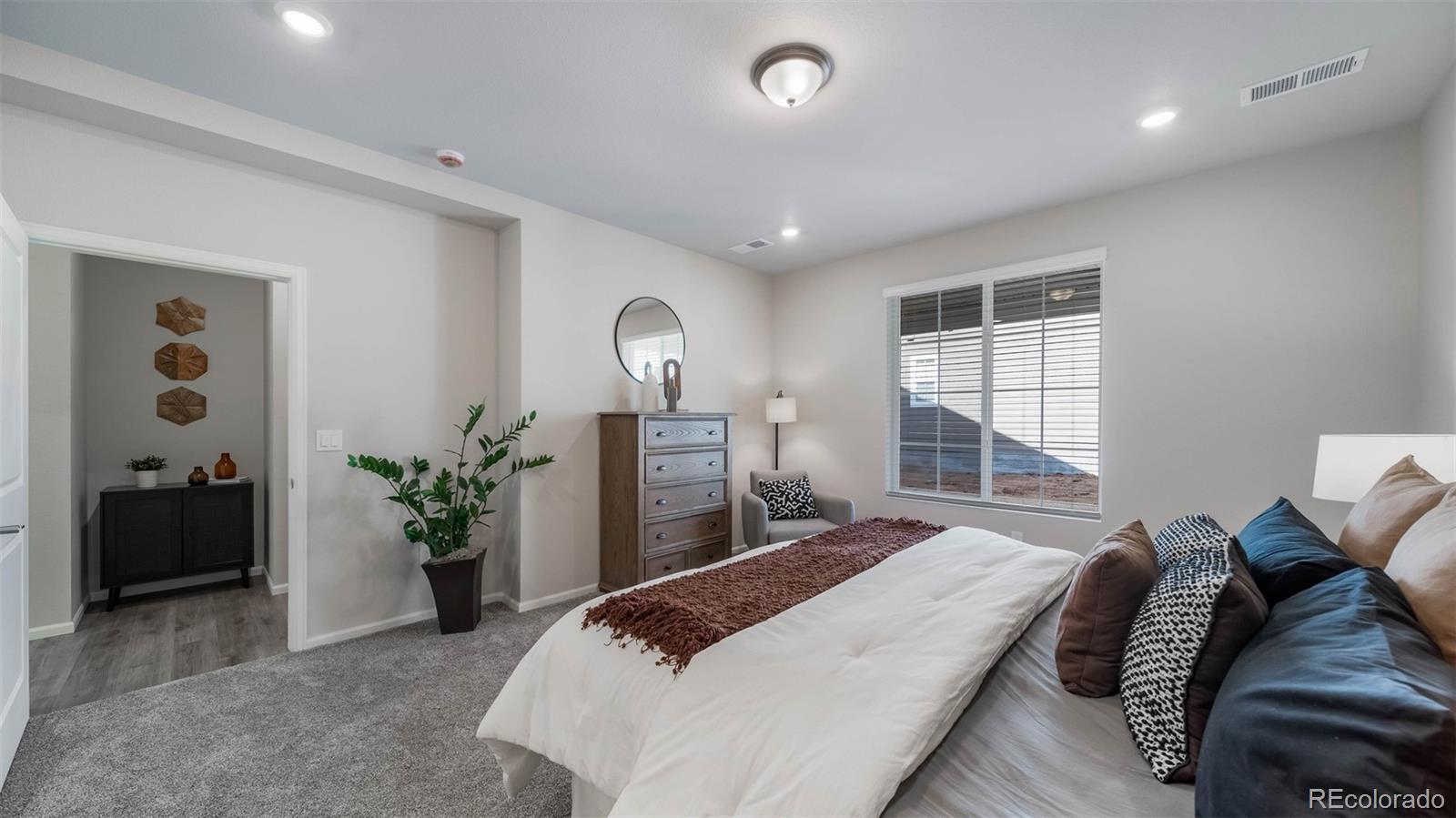 21875 E 51st Drive Aurora CO 80019