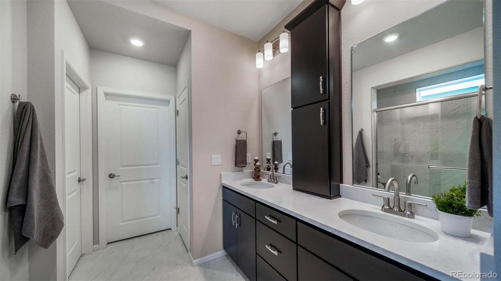 21875 E 51st Drive Aurora CO 80019