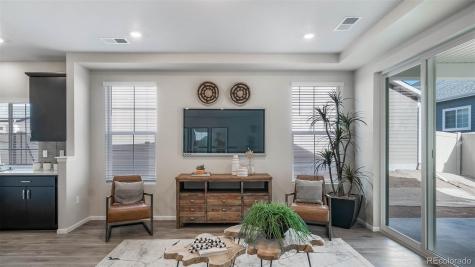 21875 E 51st Drive Aurora CO 80019