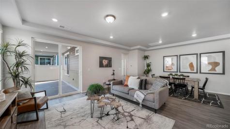 21875 E 51st Drive Aurora CO 80019