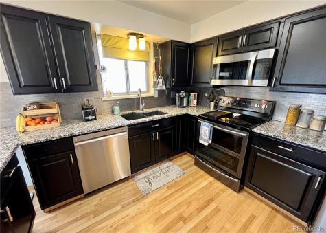 8423 Chase Street Arvada CO 80003