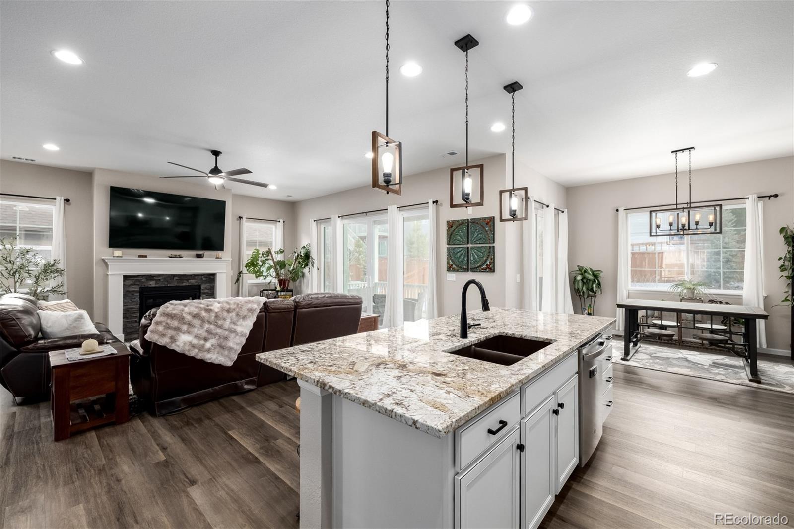 2812 Keepsake Way Castle Rock CO 80109