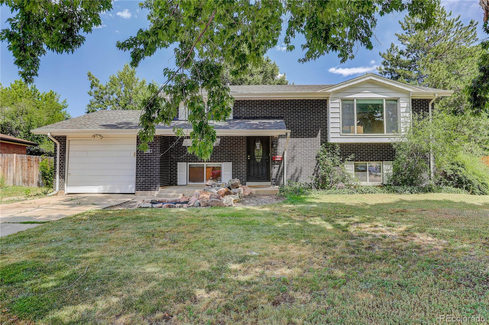 1246 S Drew Way Lakewood CO 80232
