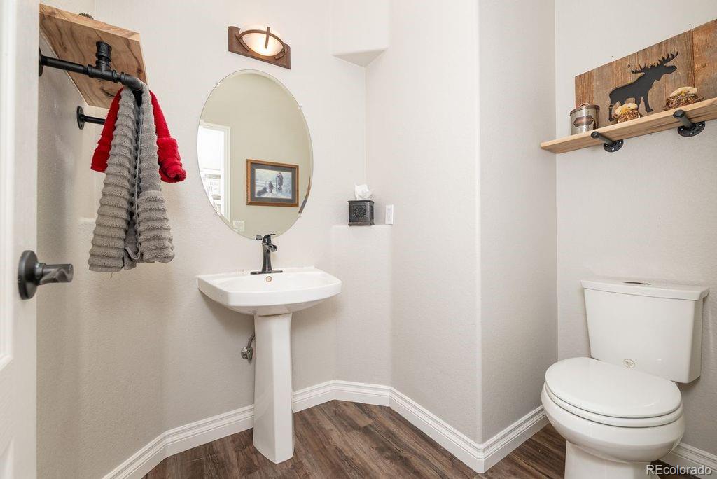9724 Red Oakes Place Highlands Ranch CO 80126
