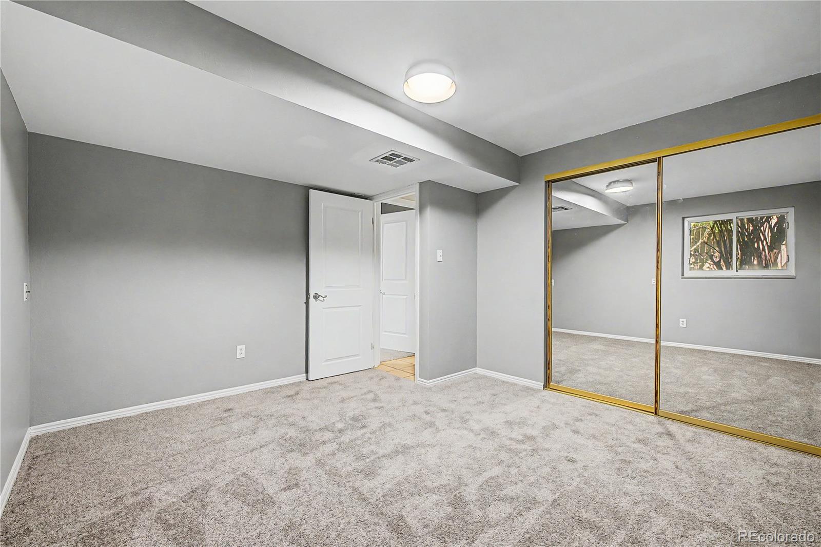 2450 S Jamaica Street Aurora CO 80014