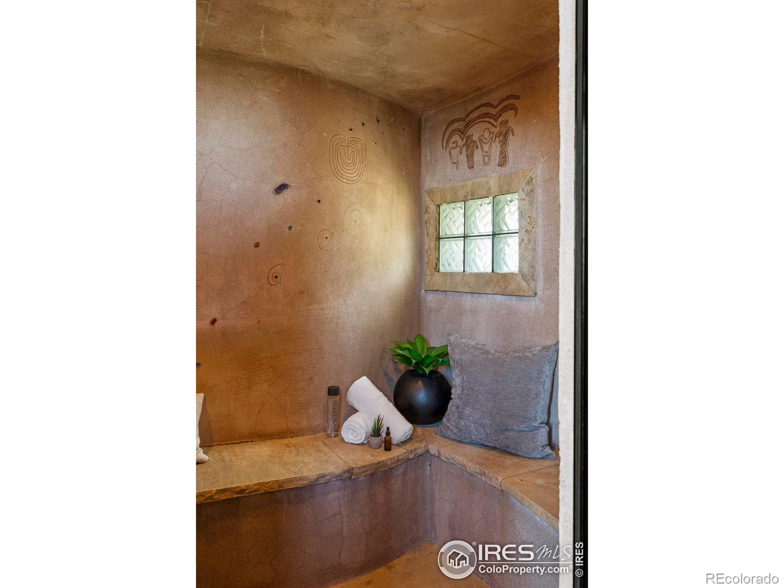 470 Weaver Drive Boulder CO 80302