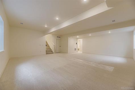 8942 S Riviera Way Aurora CO 80016