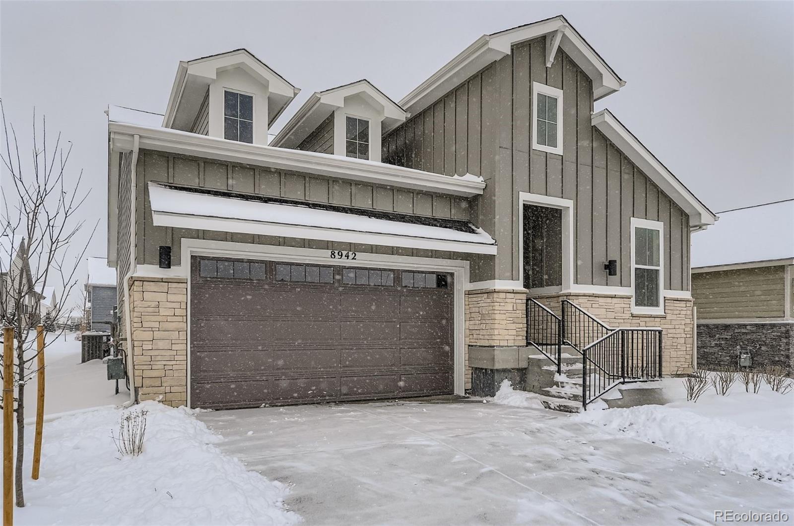 8942 S Riviera Way Aurora CO 80016