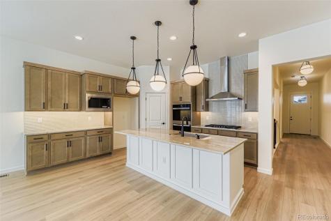 8942 S Riviera Way Aurora CO 80016